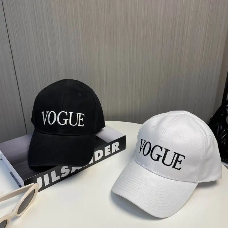 Balenciaga cap dx119